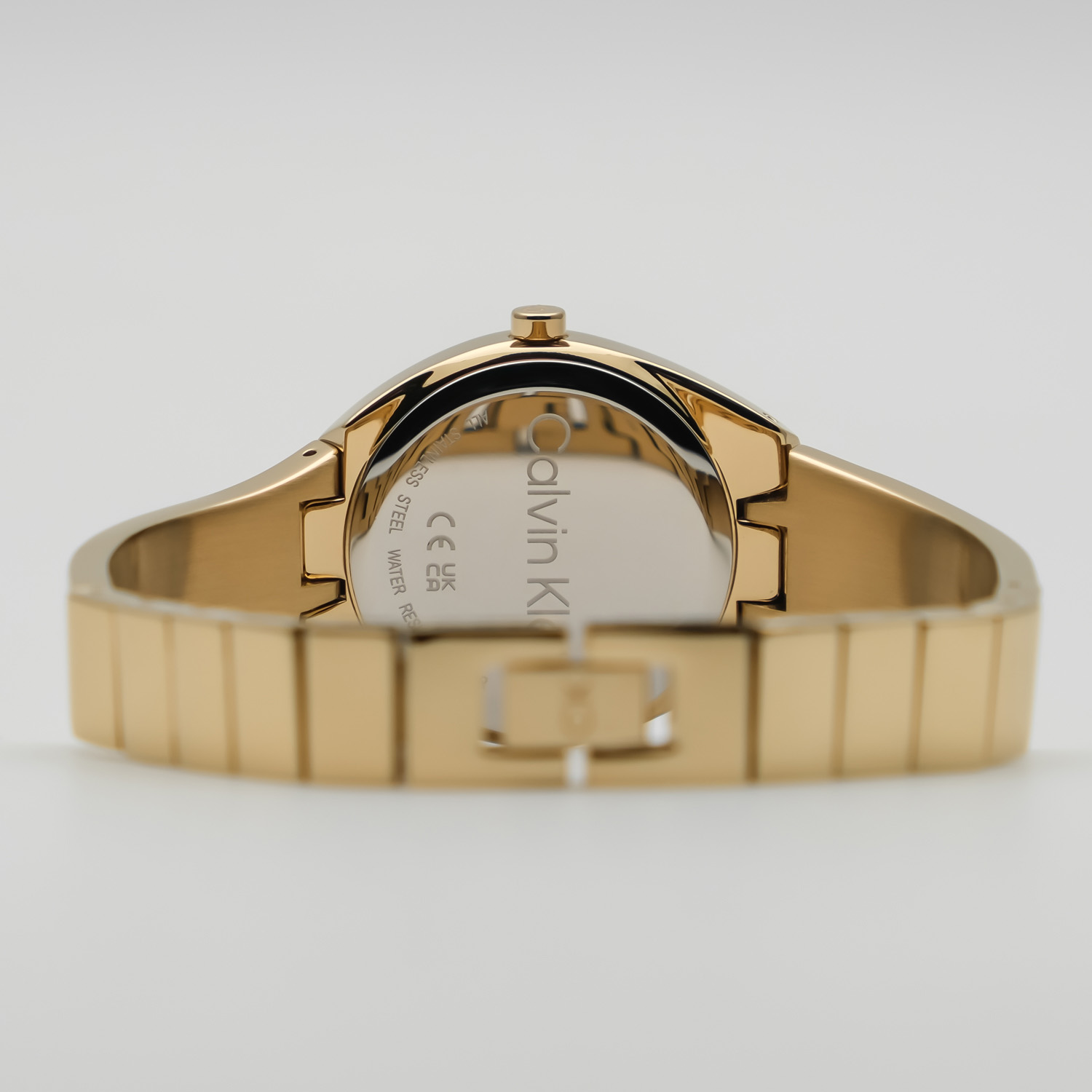 calvin klein 25200235